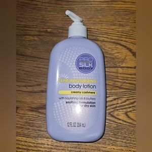 Pro Silk Body 24HR Moisturizing Body Lotion in the Creamy Cashmere 12fl Oz BNIB